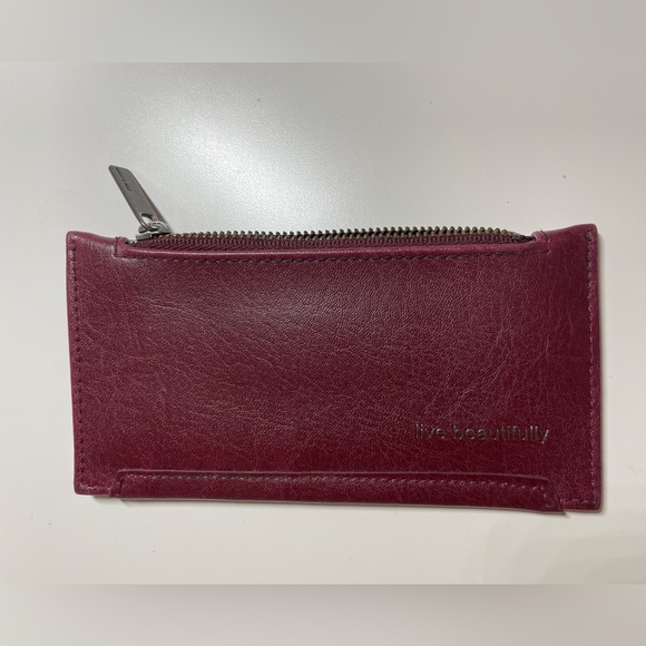 Matt &Nat card holder - Picture 2 of 3